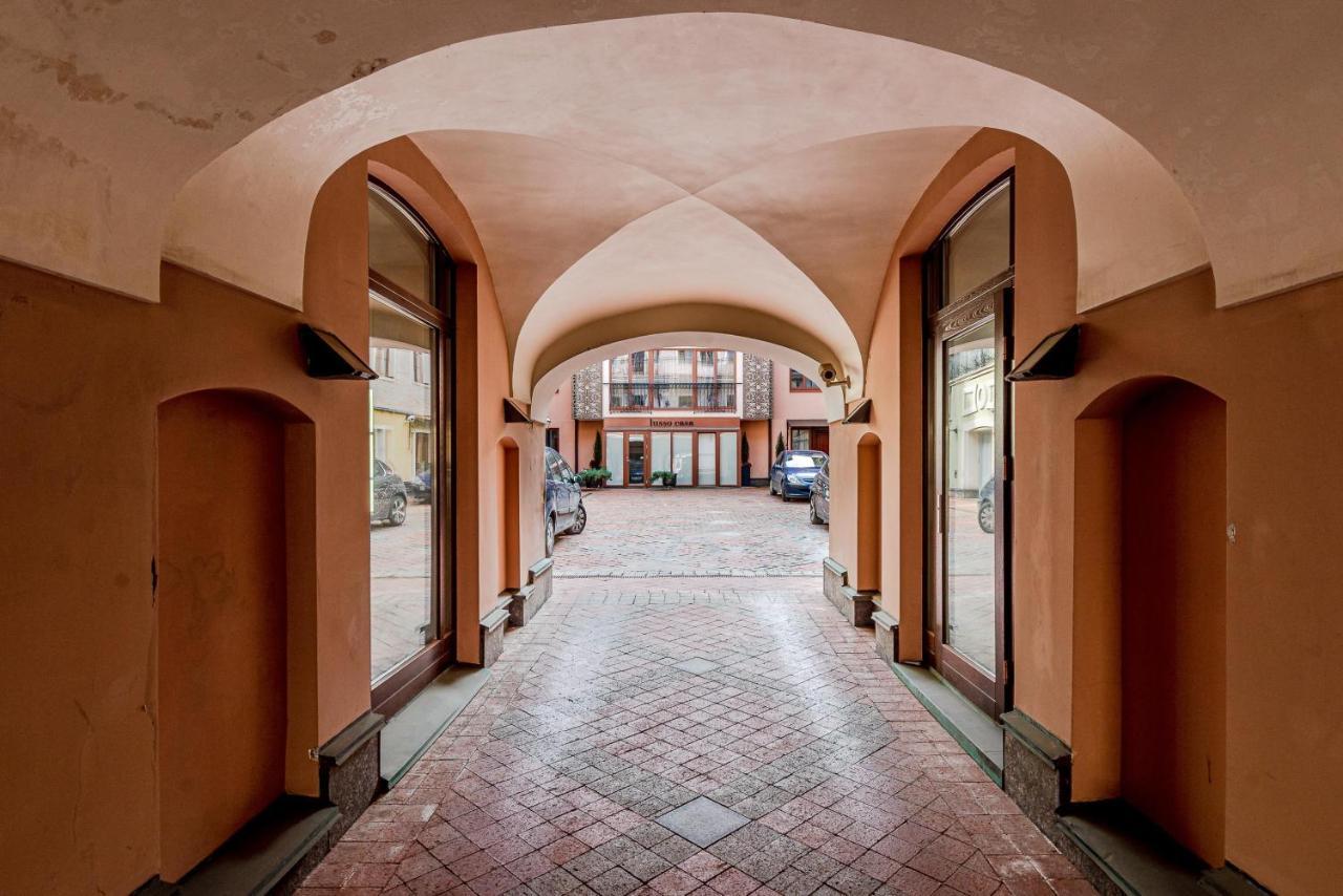 Luxury Gaono In Old Town Apartment Вилнюс Екстериор снимка